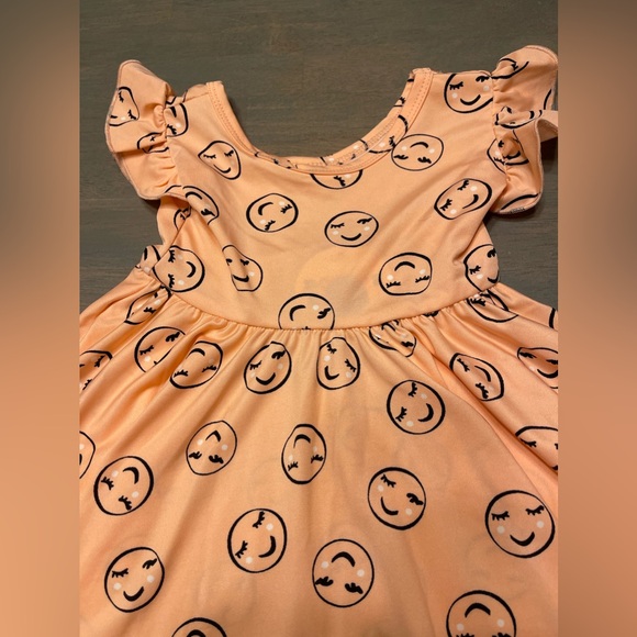 😌 NEW! • Dot Dot Smile Dress | 12-24 months - Picture 4 of 5